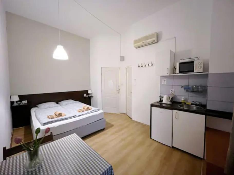 A3 Parliament Sunflower Cozy Apartment *
